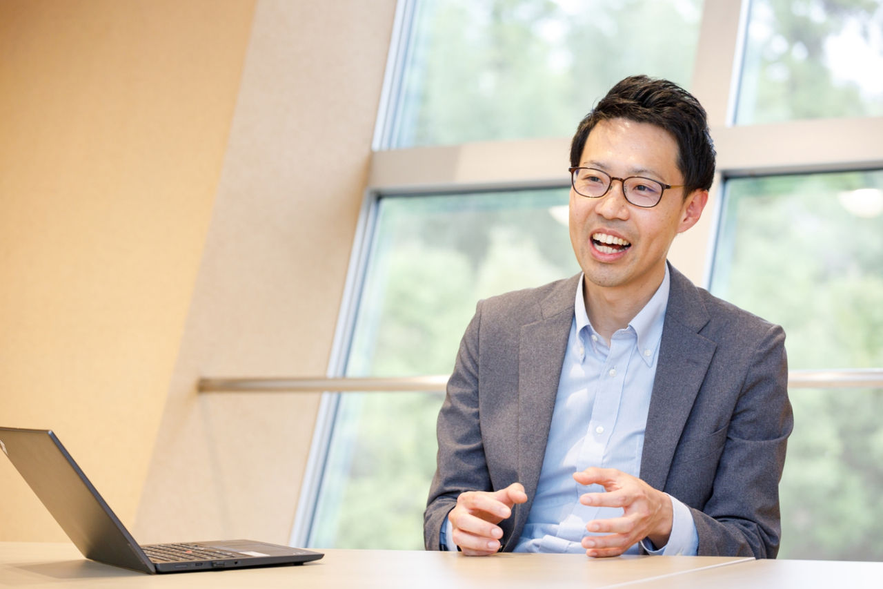 Photo of Takeshi during the interview